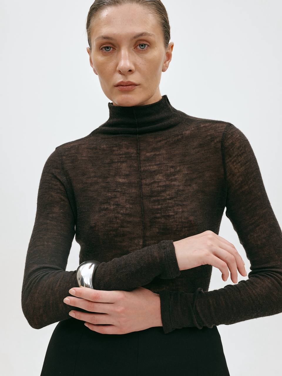 LINE WOOL TURTLENECK