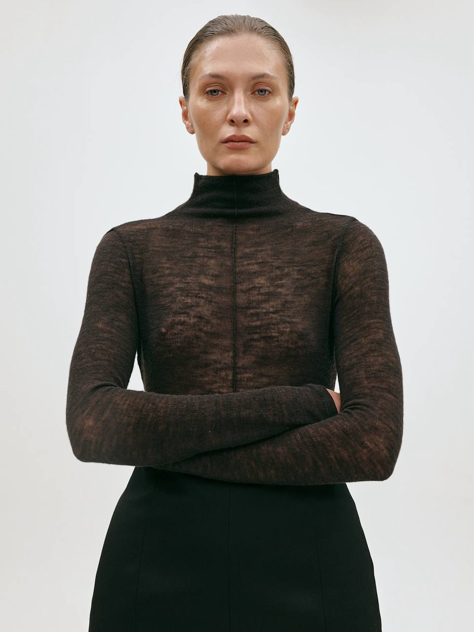 LINE WOOL TURTLENECK